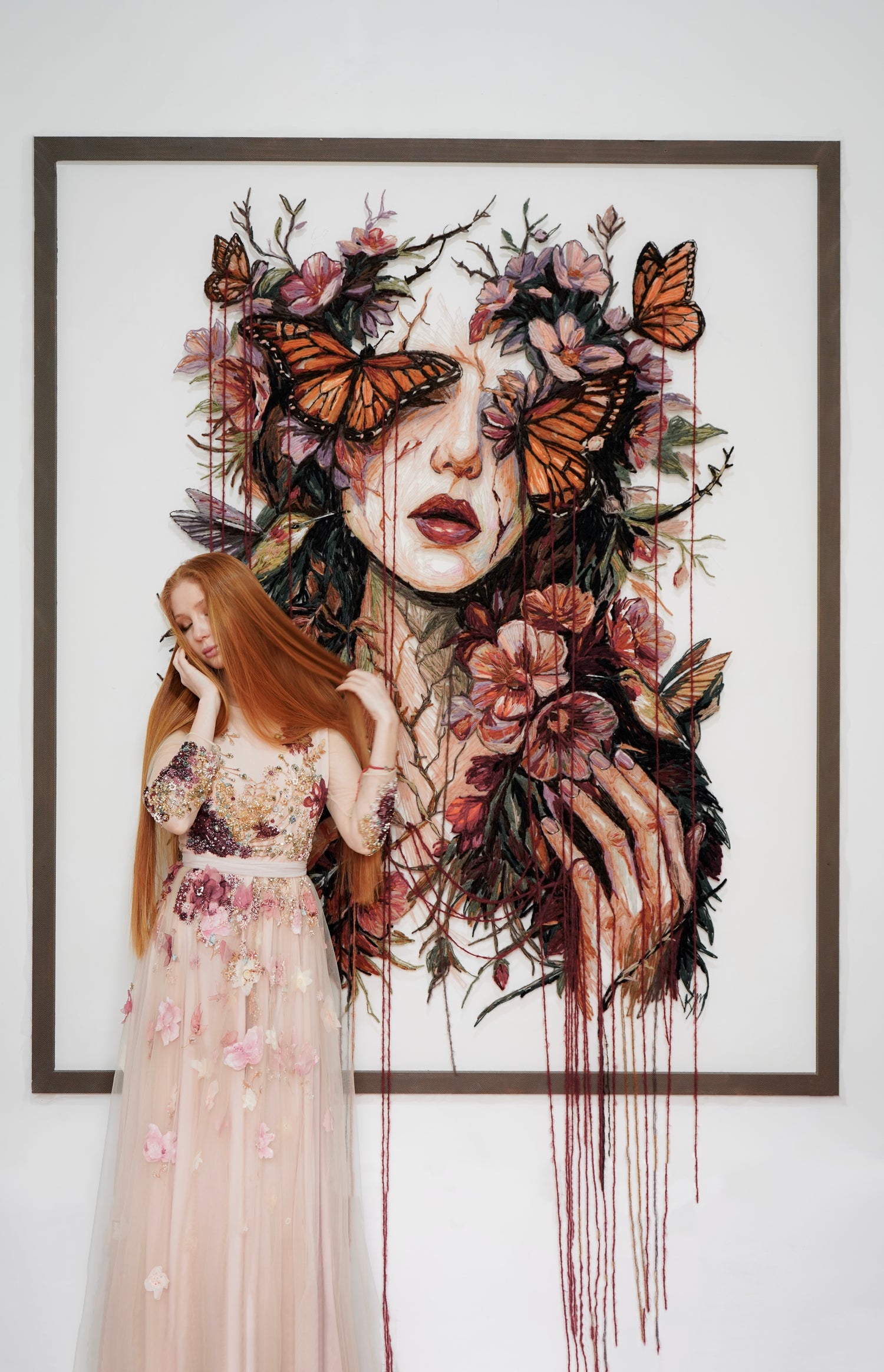 LARGE-SCALE EMBROIDERIES