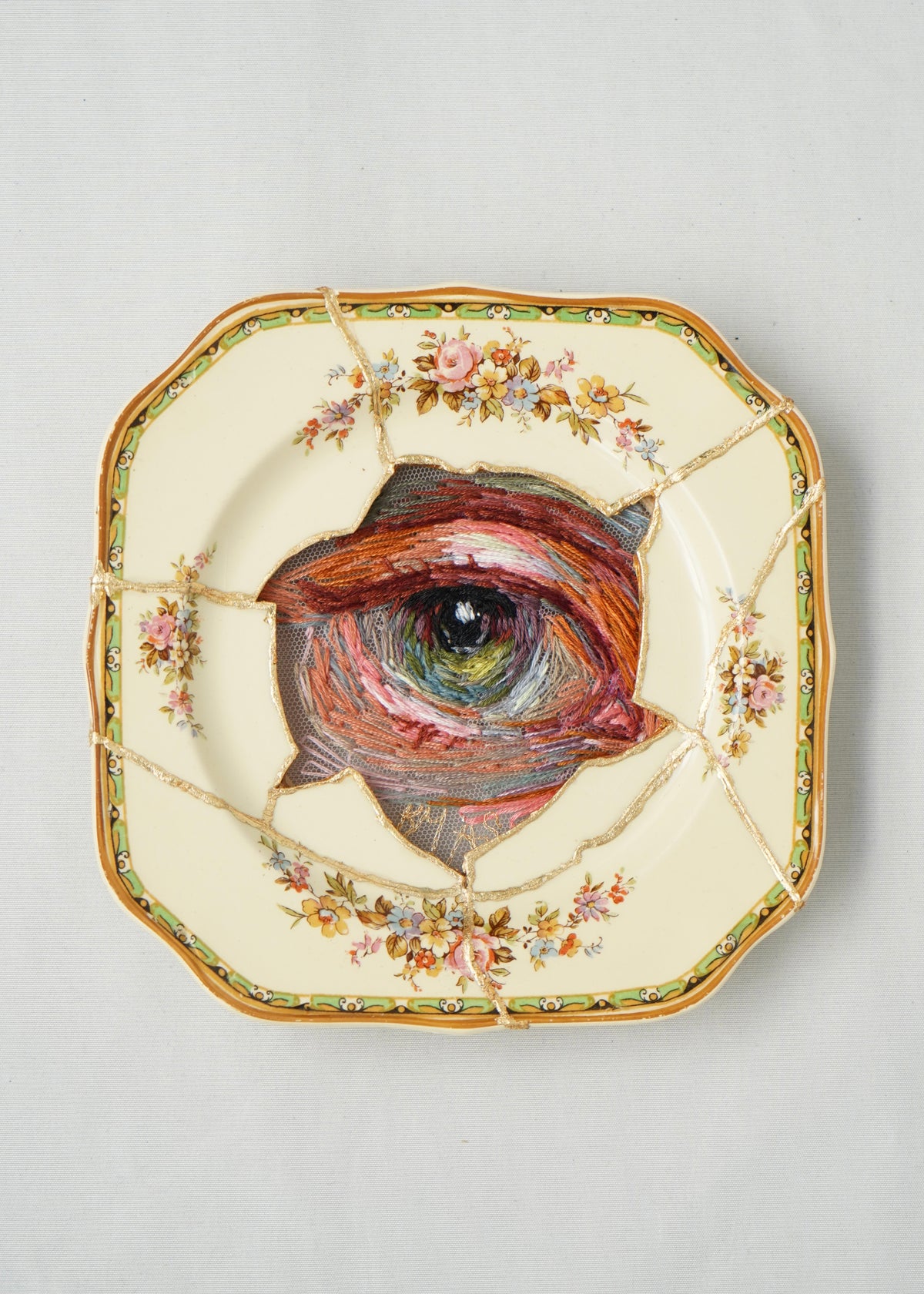 Vintage Plate IV “Broken History ” Collection V