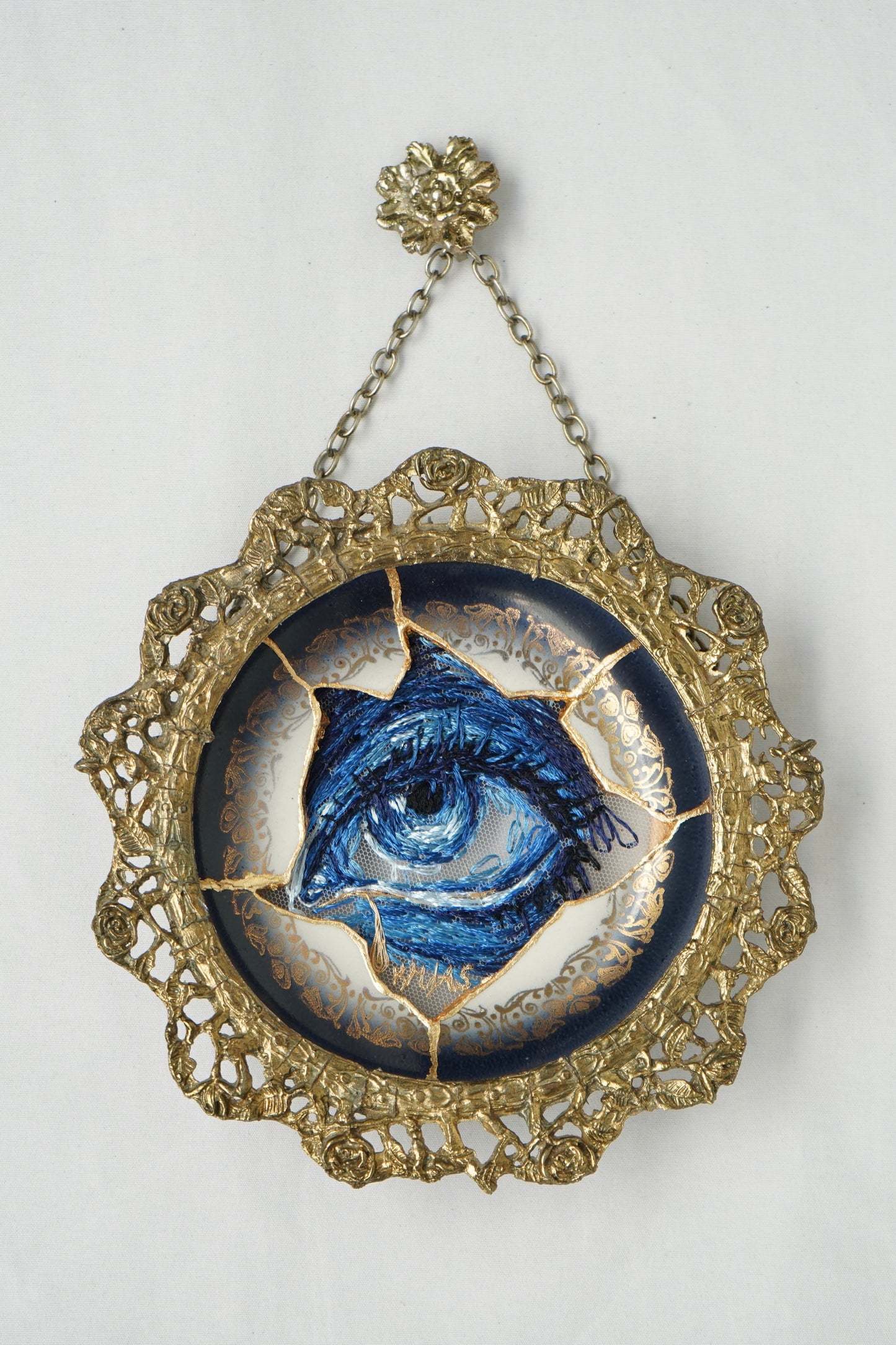 Vintage Plate VIII “Broken History ” Collection V